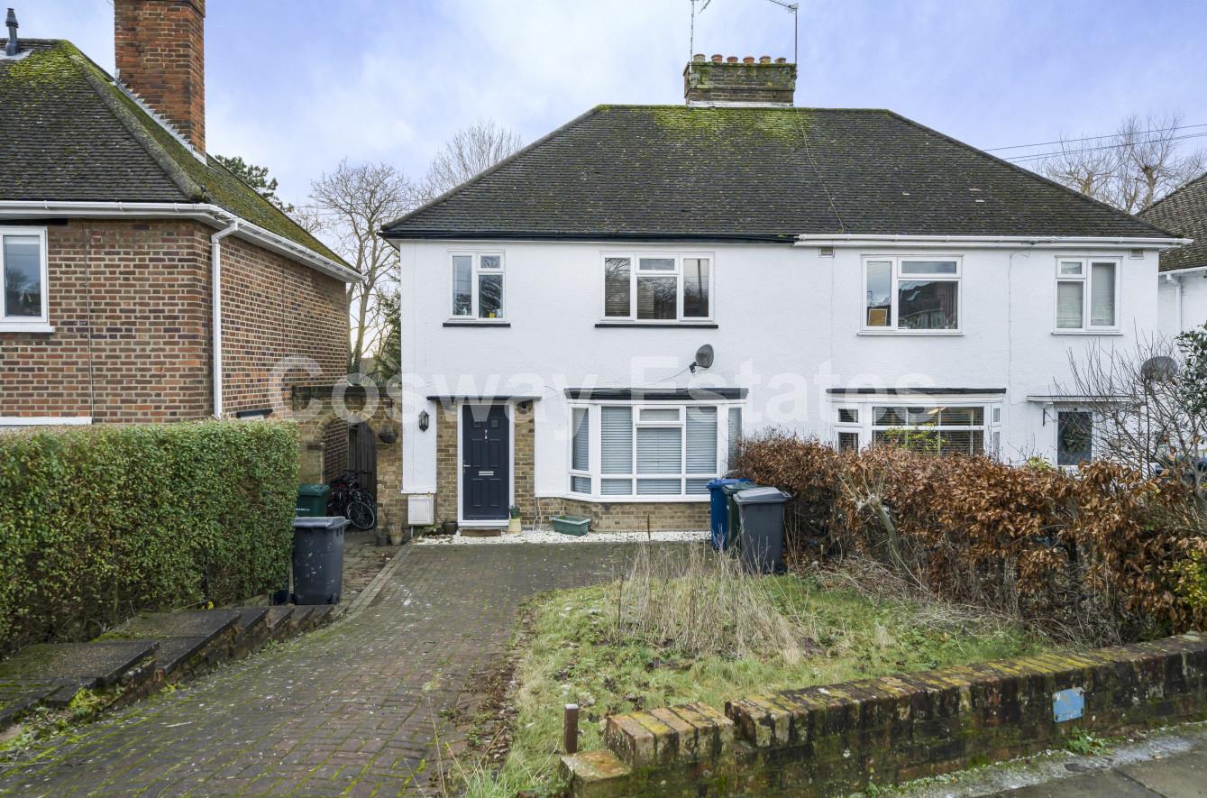 Woodcote Avenue, London